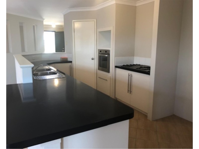 15C Maneroo Way, Ellenbrook WA 6069