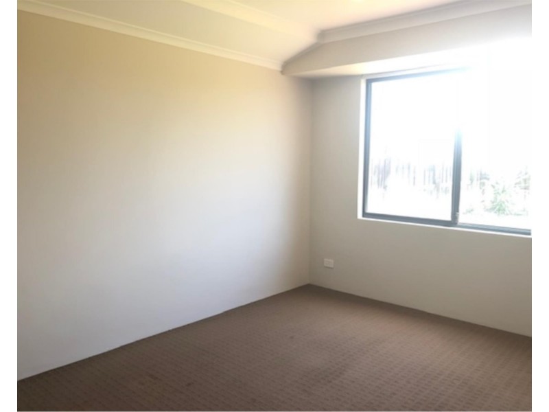 15C Maneroo Way, Ellenbrook WA 6069