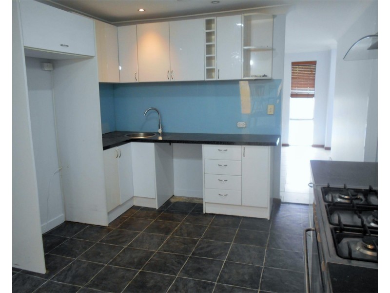 43 Barlee Way, Beechboro WA 6063