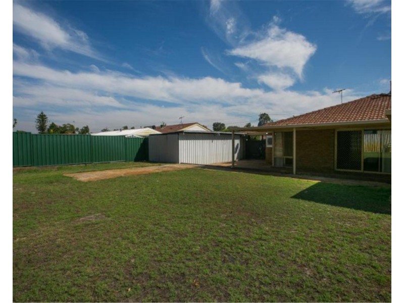 32 Amazon Drive, Beechboro WA 6063