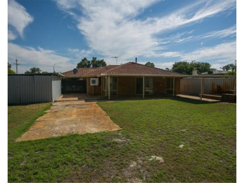 32 Amazon Drive, Beechboro WA 6063