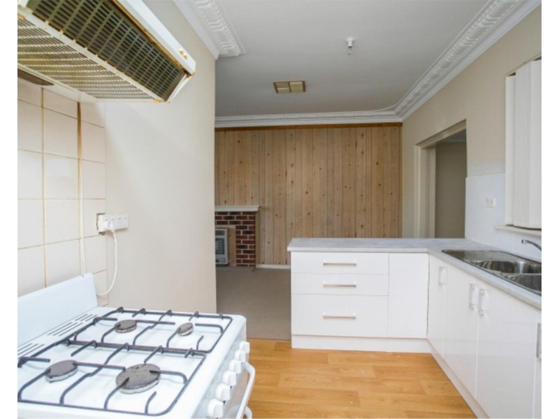 235 Flinders Street, Yokine WA 6060