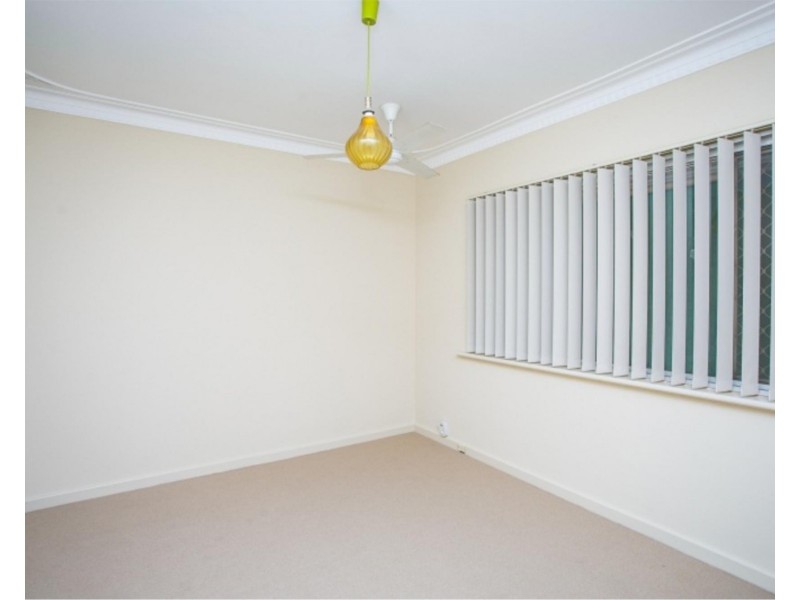 235 Flinders Street, Yokine WA 6060