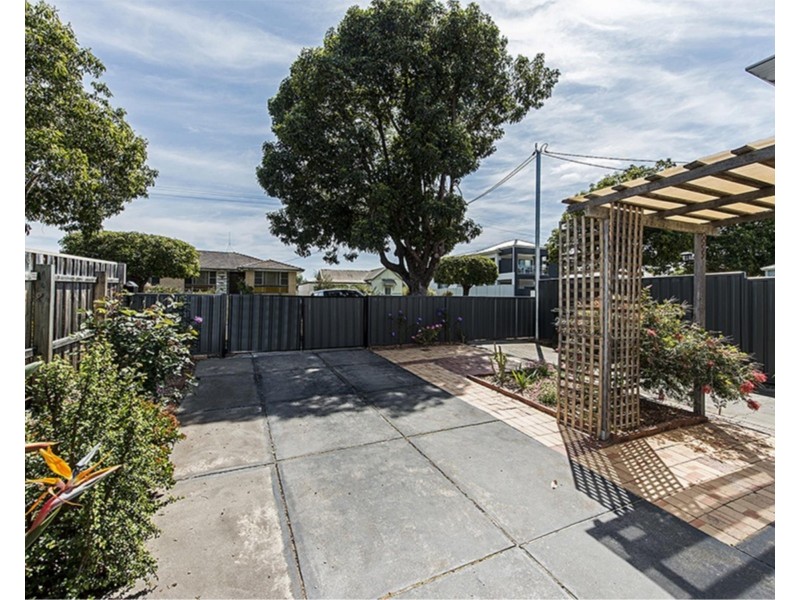 22 Frederic Street, Midland WA 6056