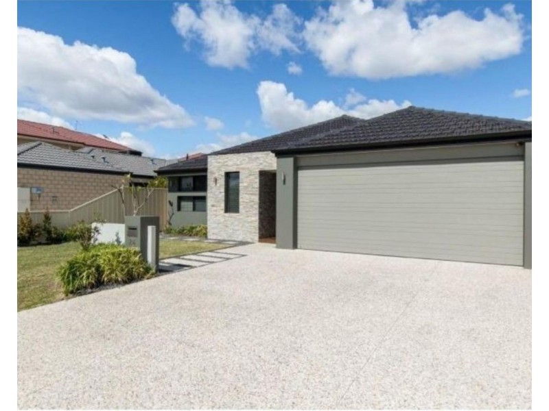 24 Cooper Street, Madeley WA 6065