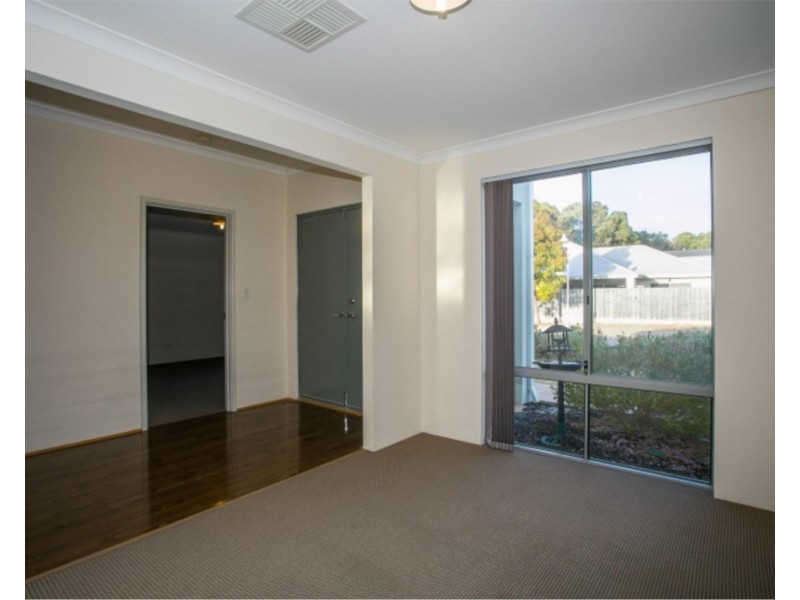 17 Cave Loop, Yanchep WA 6035
