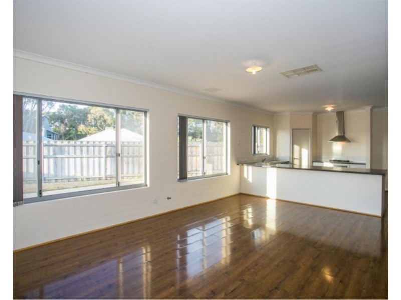 17 Cave Loop, Yanchep WA 6035