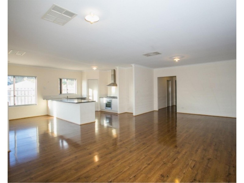 17 Cave Loop, Yanchep WA 6035