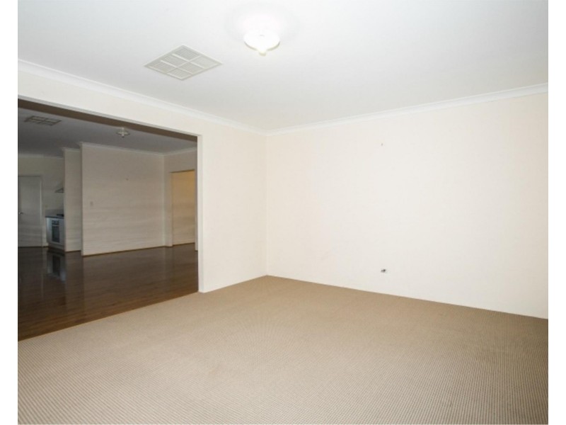 17 Cave Loop, Yanchep WA 6035