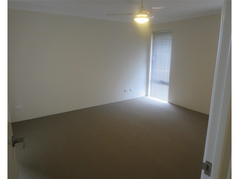 218 Shreeve Road, Canning Vale WA 6155