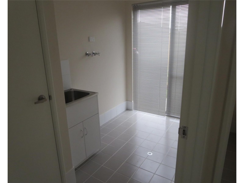 218 Shreeve Road, Canning Vale WA 6155