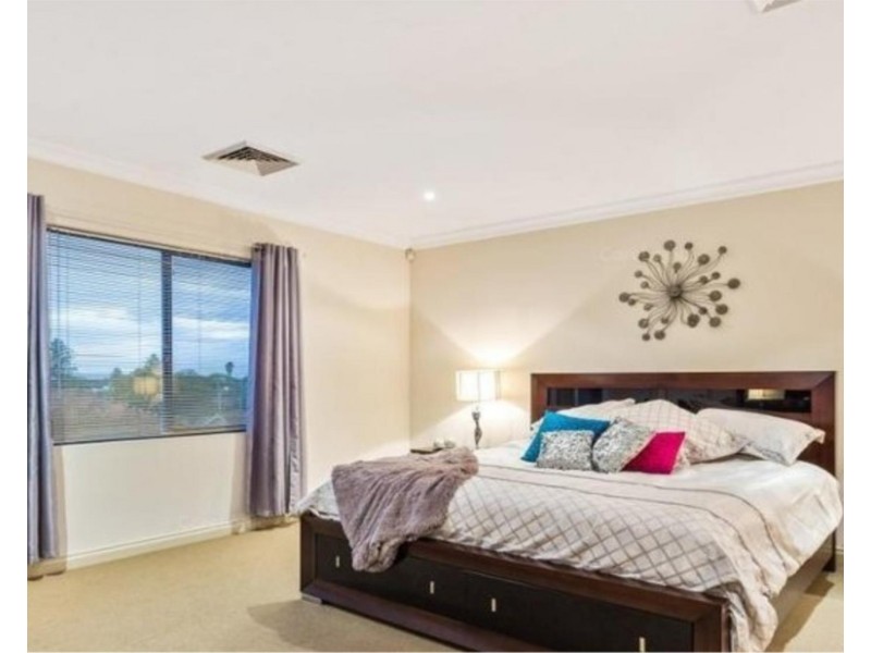 38 Joondanna Drive, Joondanna WA 6060