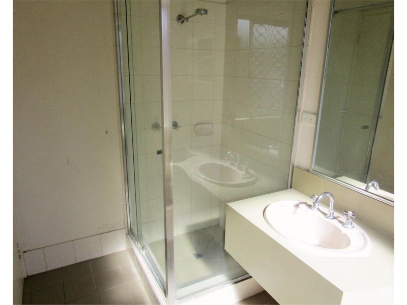 2 Small Street, Beechboro WA 6063