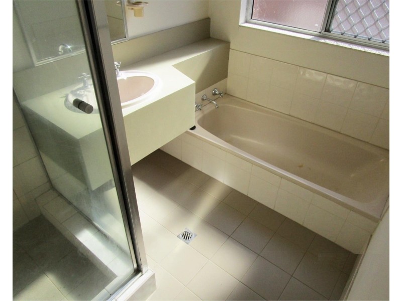2 Small Street, Beechboro WA 6063
