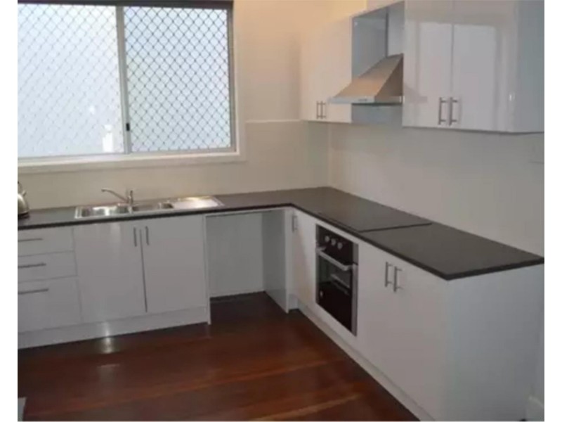 34 North Street, Midland WA 6056