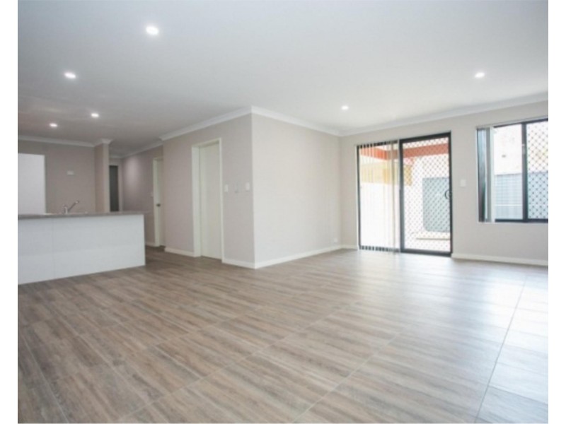 1/42 Cope Street, Midland WA 6056