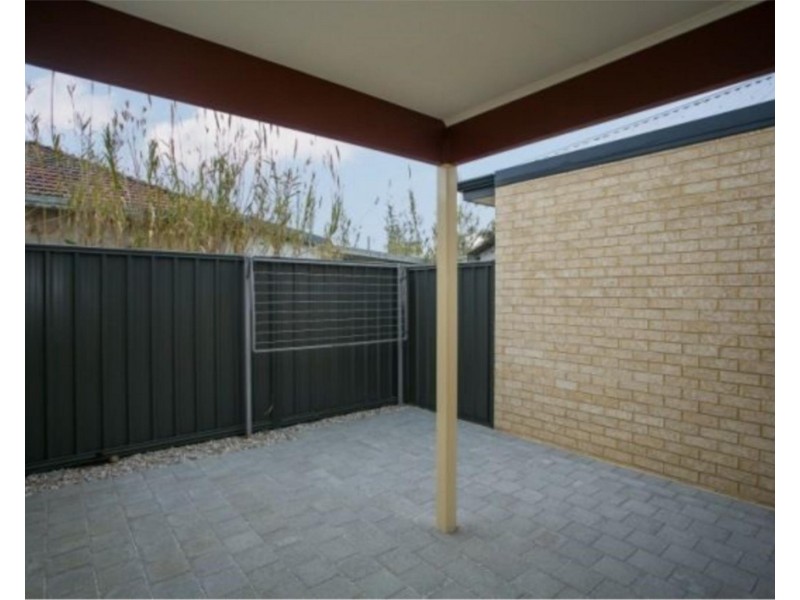 1/42 Cope Street, Midland WA 6056