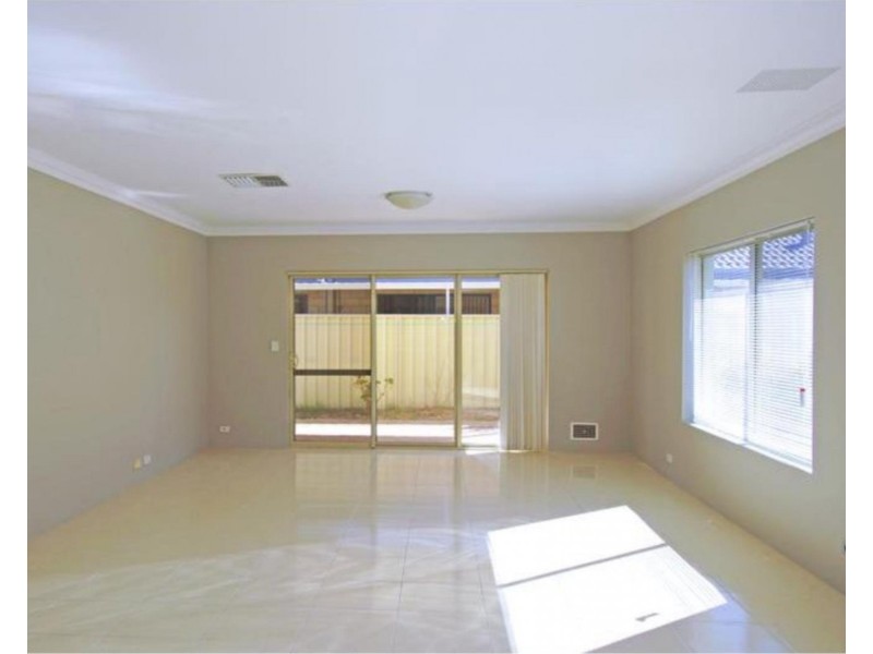 19 Landsdale Road, Darch WA 6065