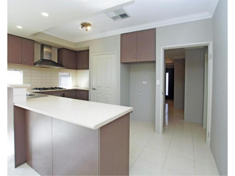 19 Landsdale Road, Darch WA 6065