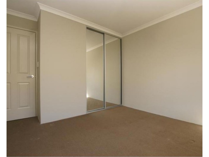 19 Landsdale Road, Darch WA 6065