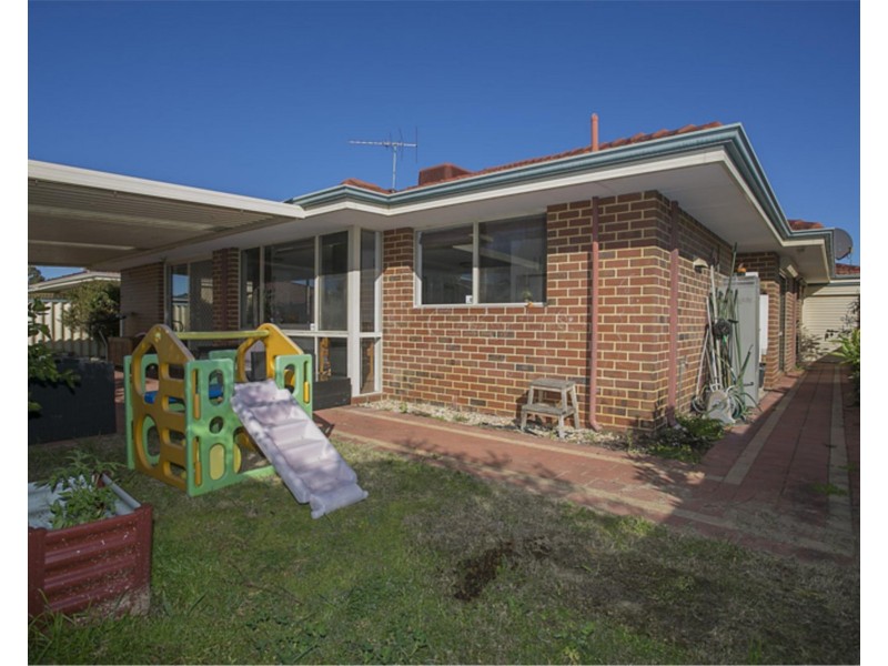 17 Bridges Rise, Kiara WA 6054