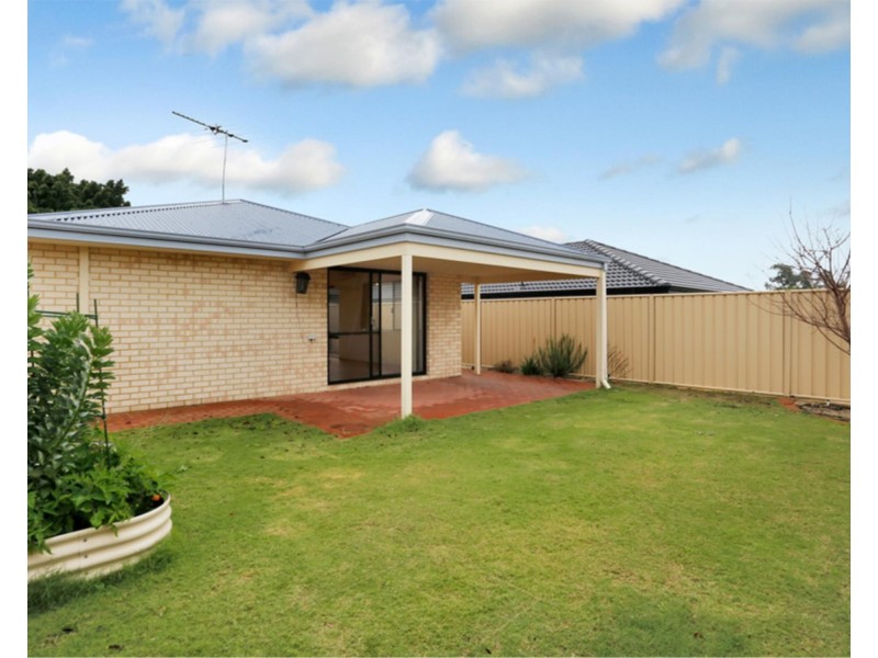 62B Hainsworth Avenue, Girrawheen WA 6064