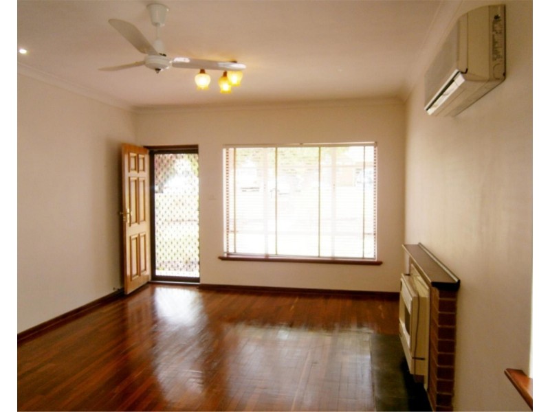 35 Lawrence Street, Bayswater WA 6053