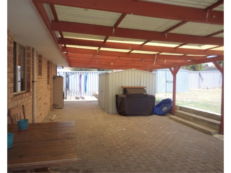 14 Ottawa  Crescent, Beechboro WA 6063