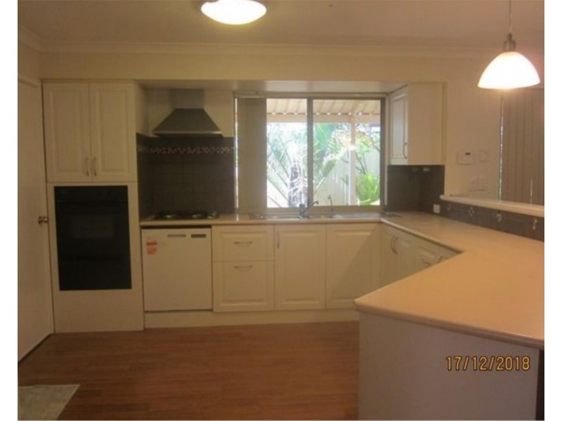 16 Bremer Court, Jane Brook WA 6056