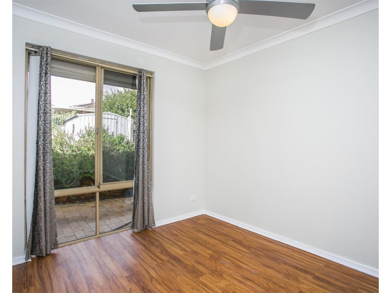 175 Blackadder Road, Swan View WA 6056
