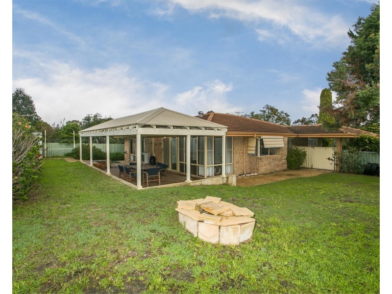 175 Blackadder Road, Swan View WA 6056