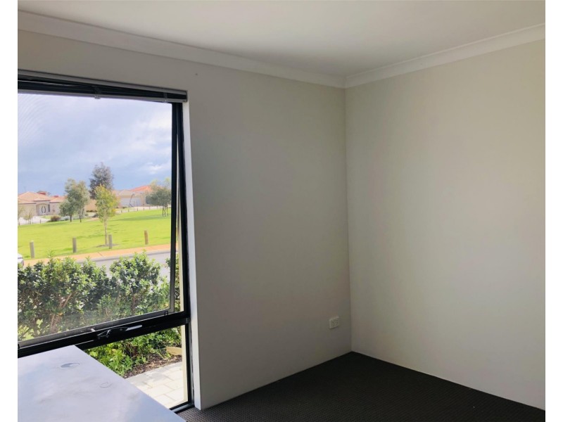 1/6 Classic Rise, Pearsall WA 6065