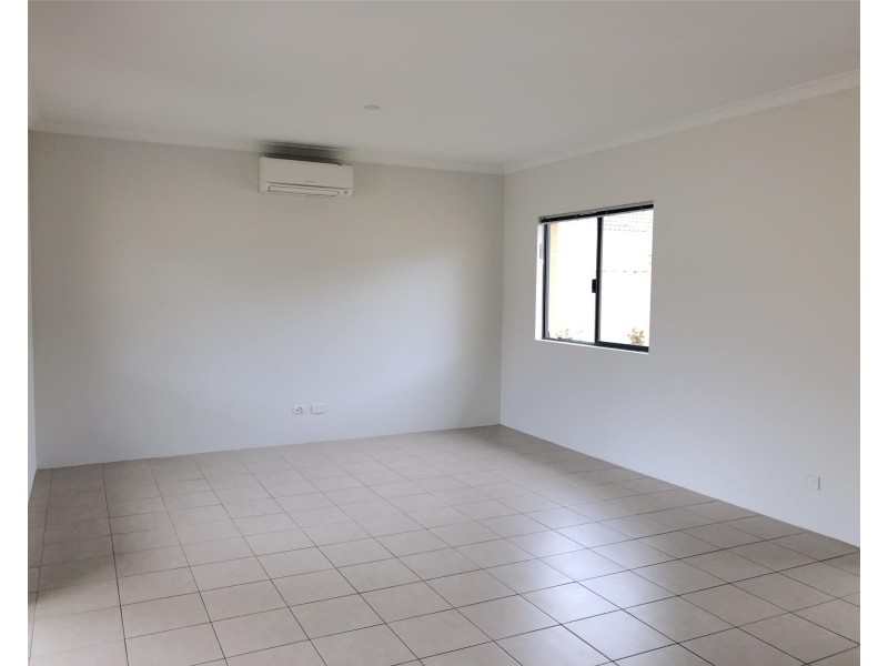 1/6 Classic Rise, Pearsall WA 6065