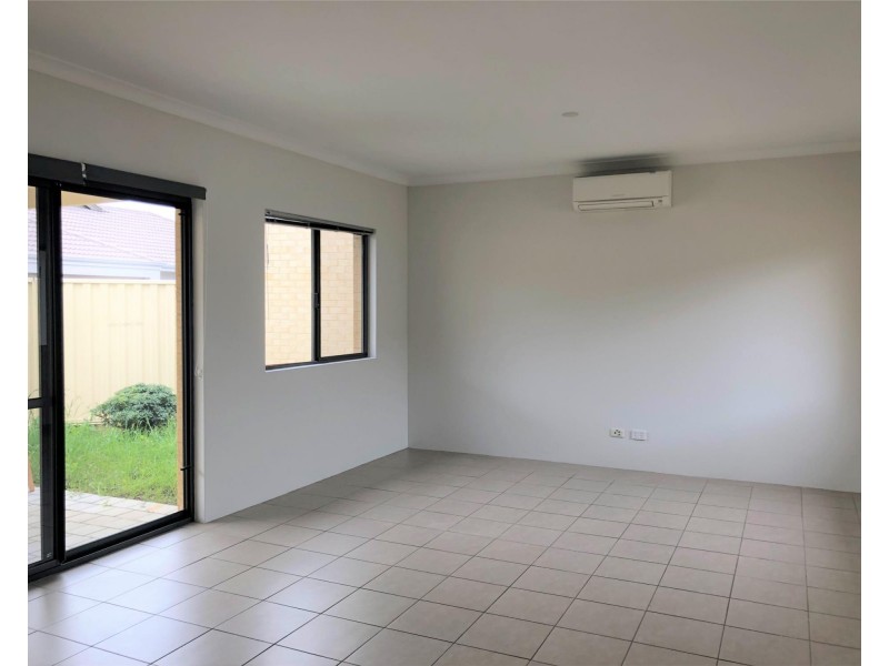 1/6 Classic Rise, Pearsall WA 6065