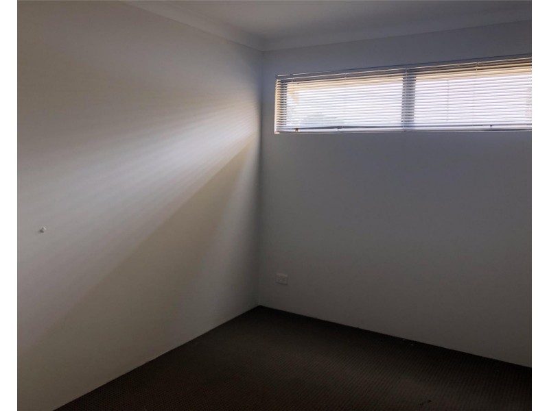 1/6 Classic Rise, Pearsall WA 6065