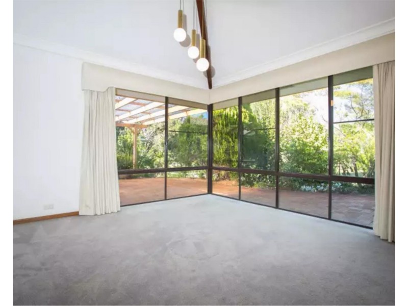 84 Fergusson Close, West Swan WA 6055