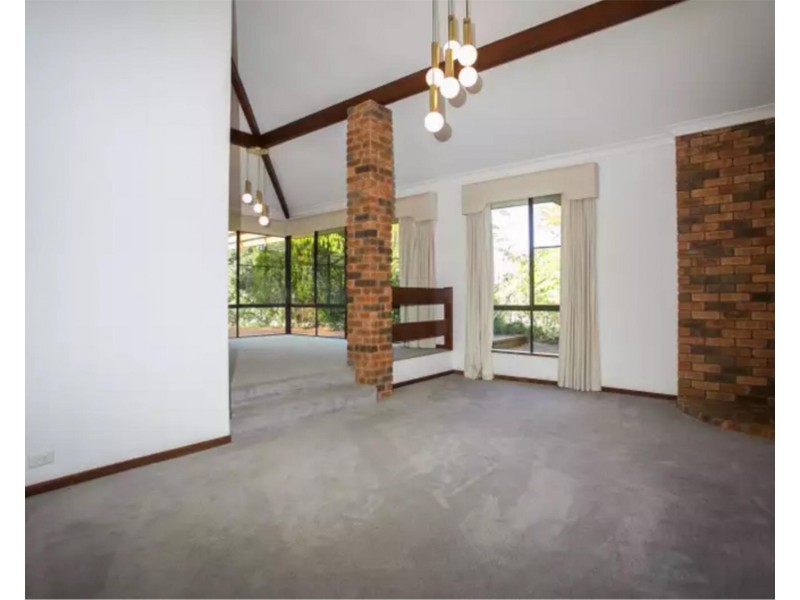 84 Fergusson Close, West Swan WA 6055