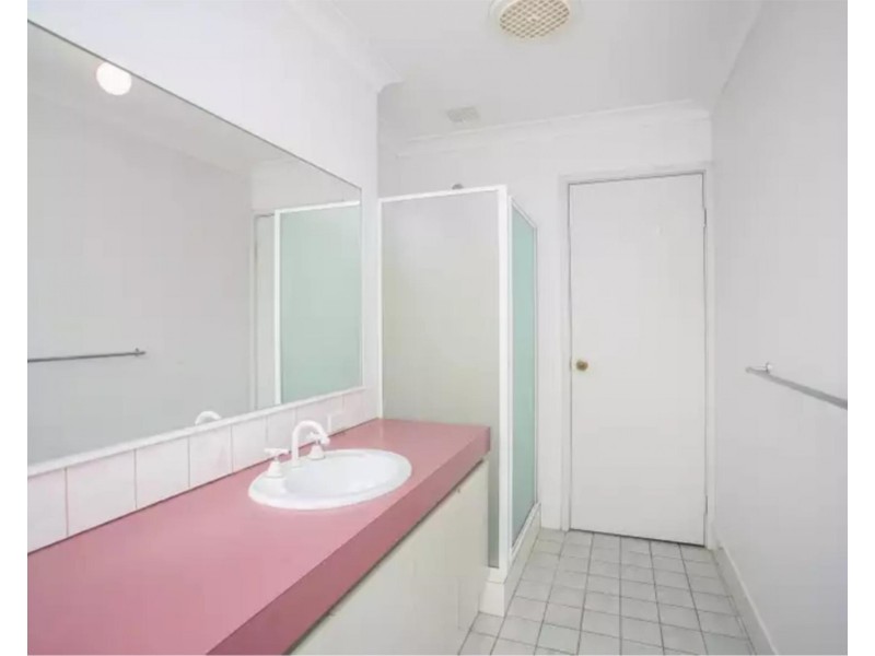 84 Fergusson Close, West Swan WA 6055