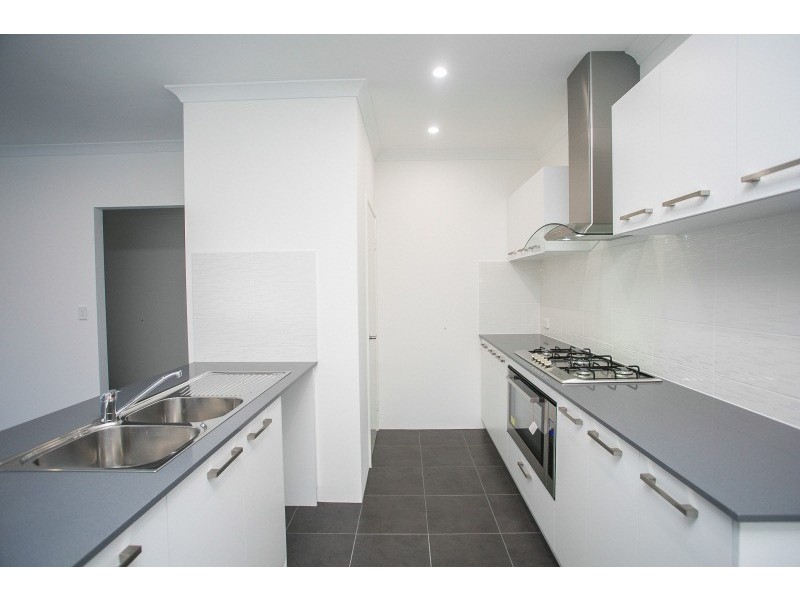 2/12 Chireton Place, Beechboro WA 6063