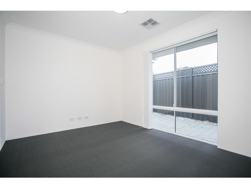 2/12 Chireton Place, Beechboro WA 6063