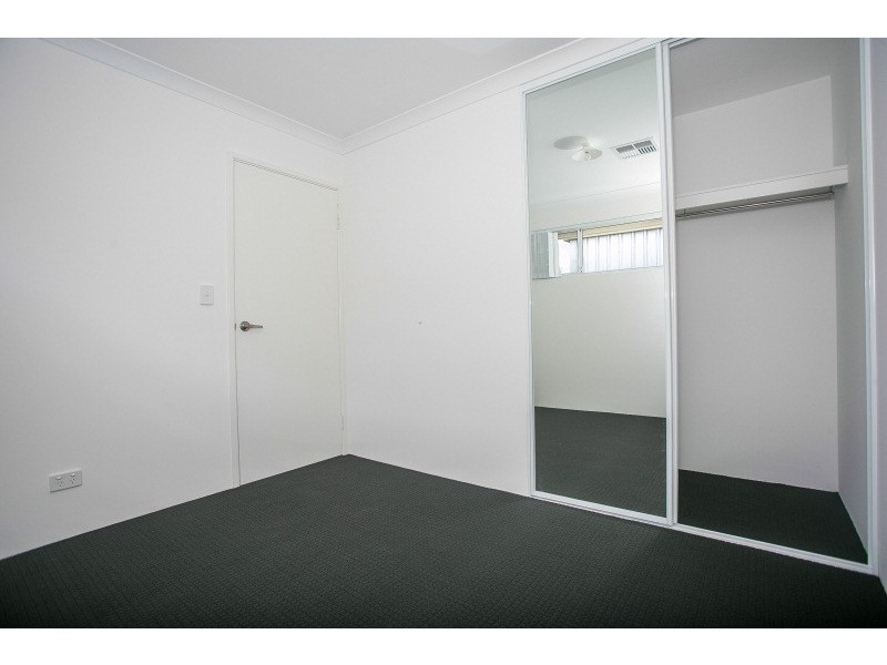 2/12 Chireton Place, Beechboro WA 6063