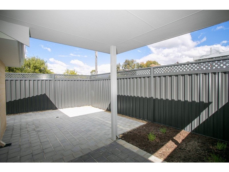 2/12 Chireton Place, Beechboro WA 6063