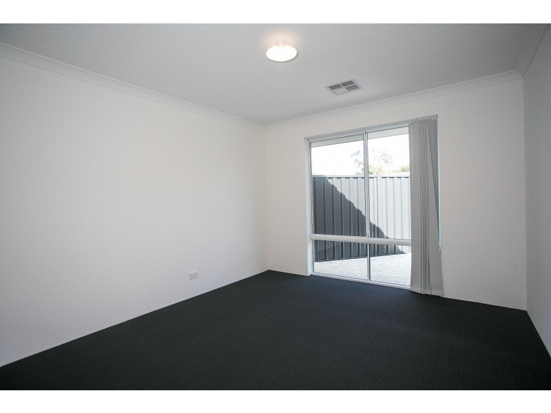 1/12 Chireton Place, Beechboro WA 6063