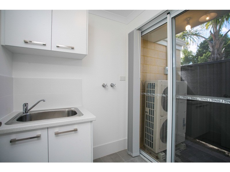 1/12 Chireton Place, Beechboro WA 6063