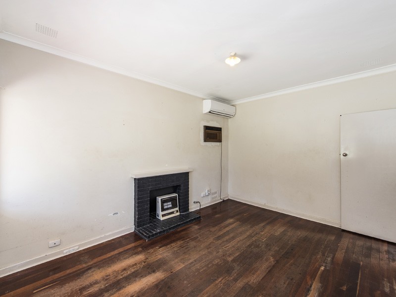 14 Chilgrove Way, Balga WA 6061