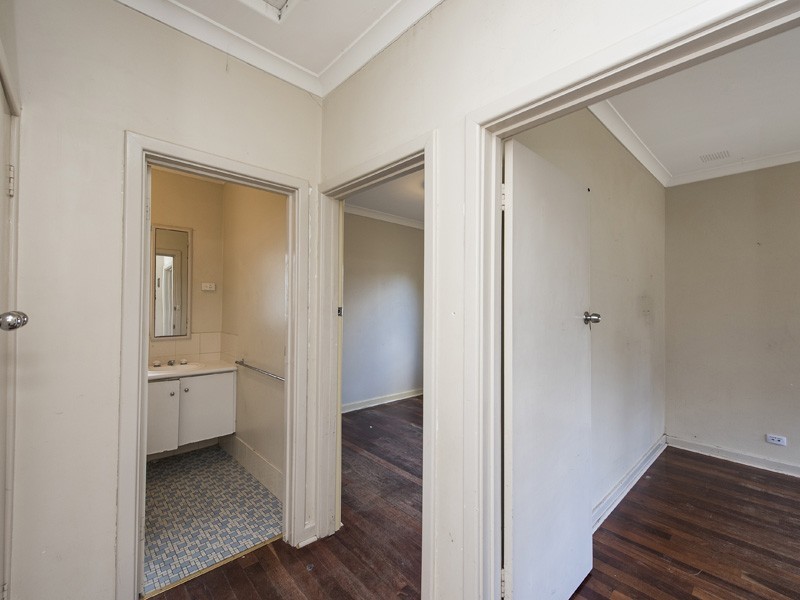 14 Chilgrove Way, Balga WA 6061