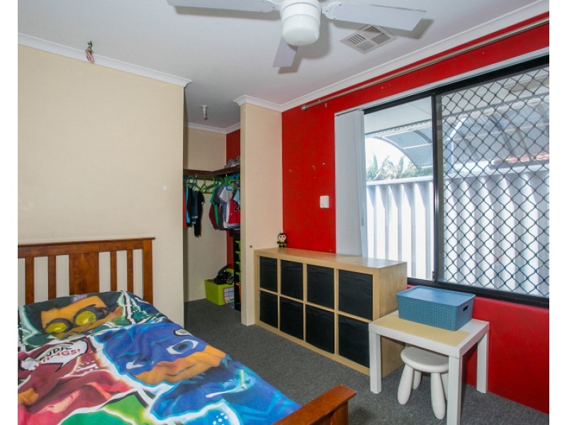 60 Bennett Street, Caversham WA 6055