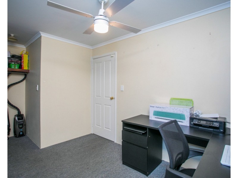 60 Bennett Street, Caversham WA 6055