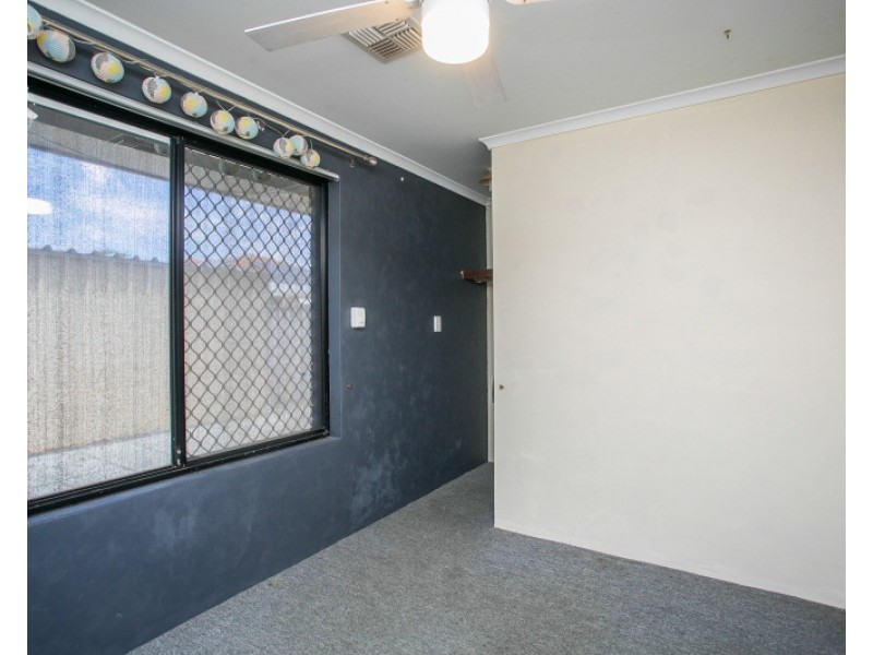 60 Bennett Street, Caversham WA 6055