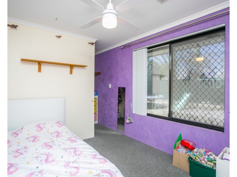 60 Bennett Street, Caversham WA 6055